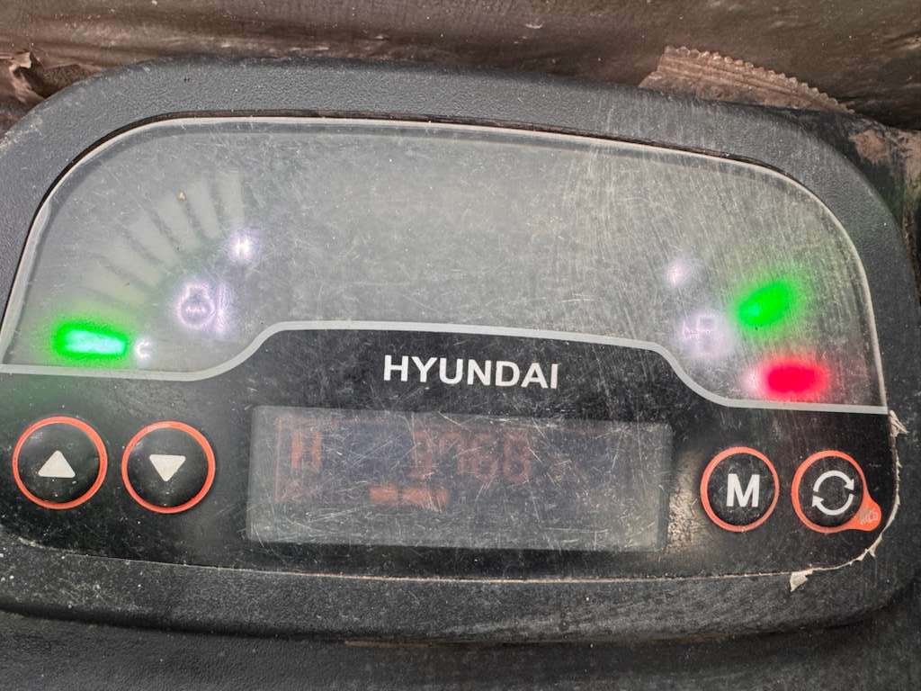 2017 Hyundai Roblex 35Z-9A Mini Excavator