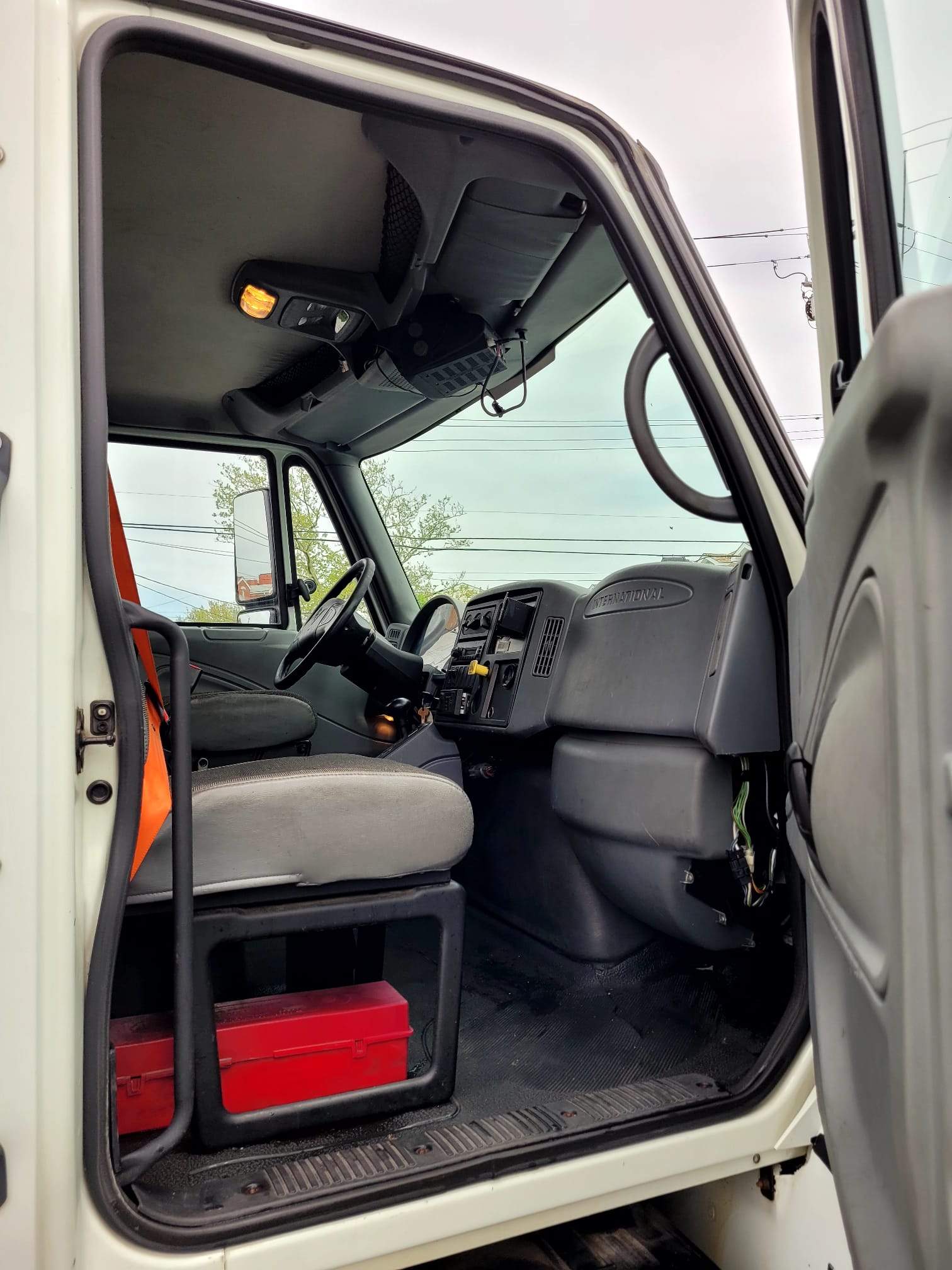 2005 International 4400 Cargo Truck