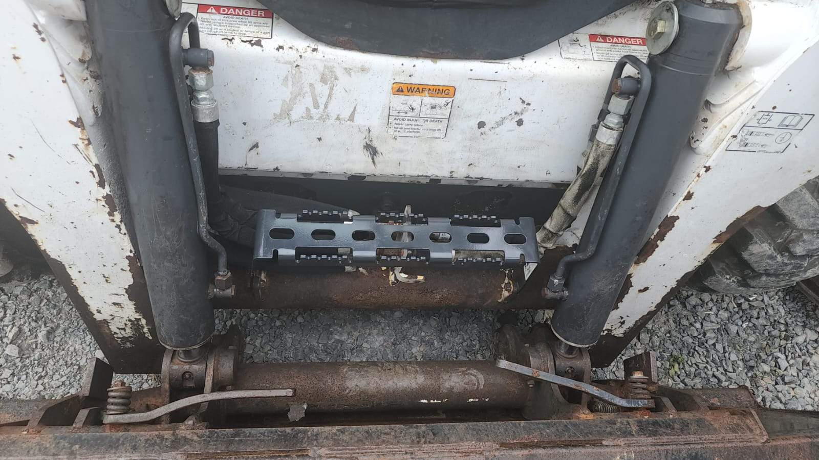 2013 Bobcat S630 Skid Steer