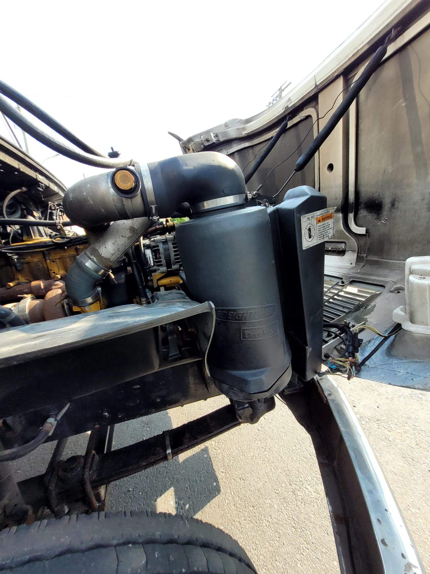 2002 Freightliner FL70 2,800 Gal Fuel/Oil Delivery Truck