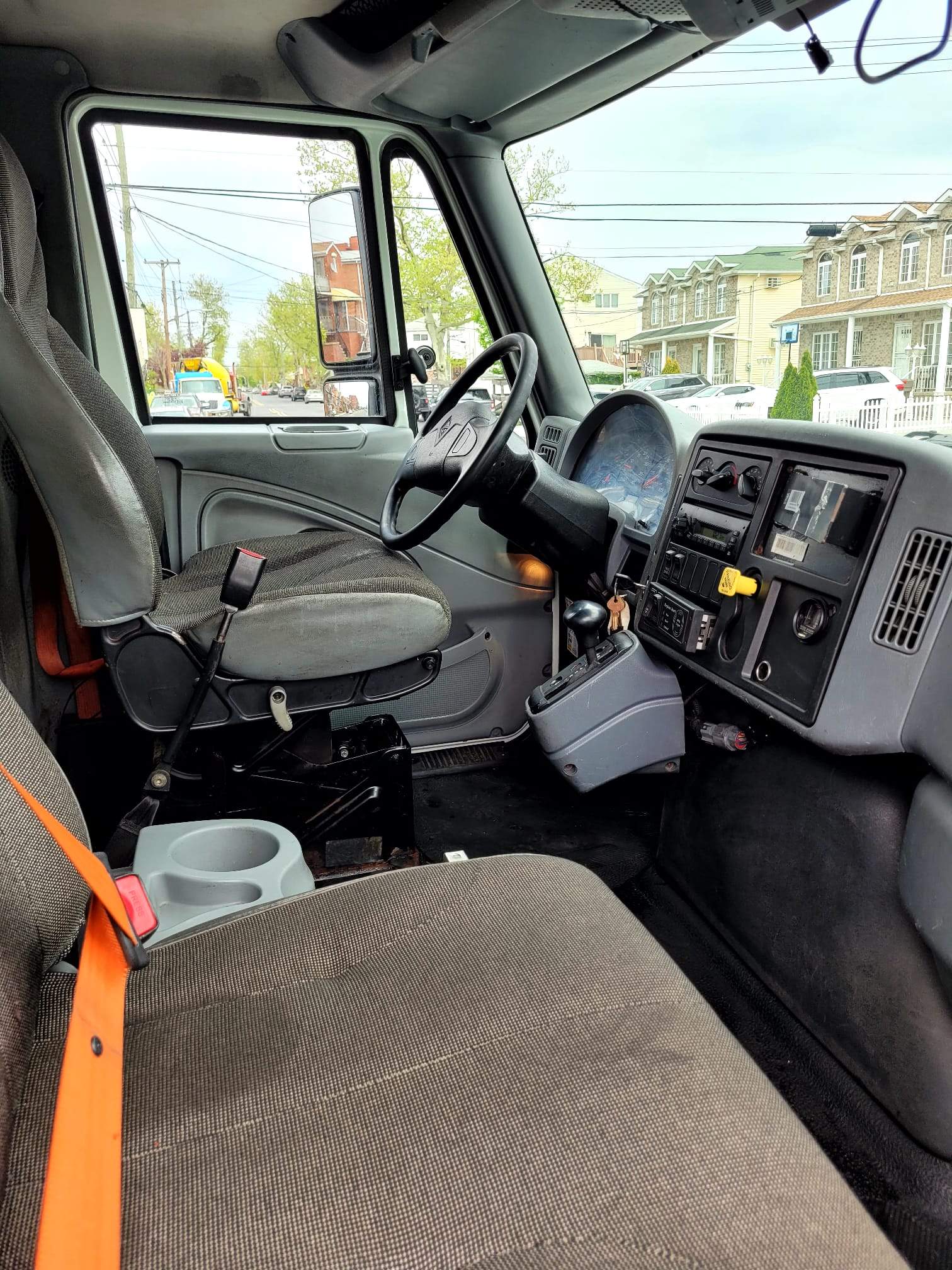 2005 International 4400 Cargo Truck