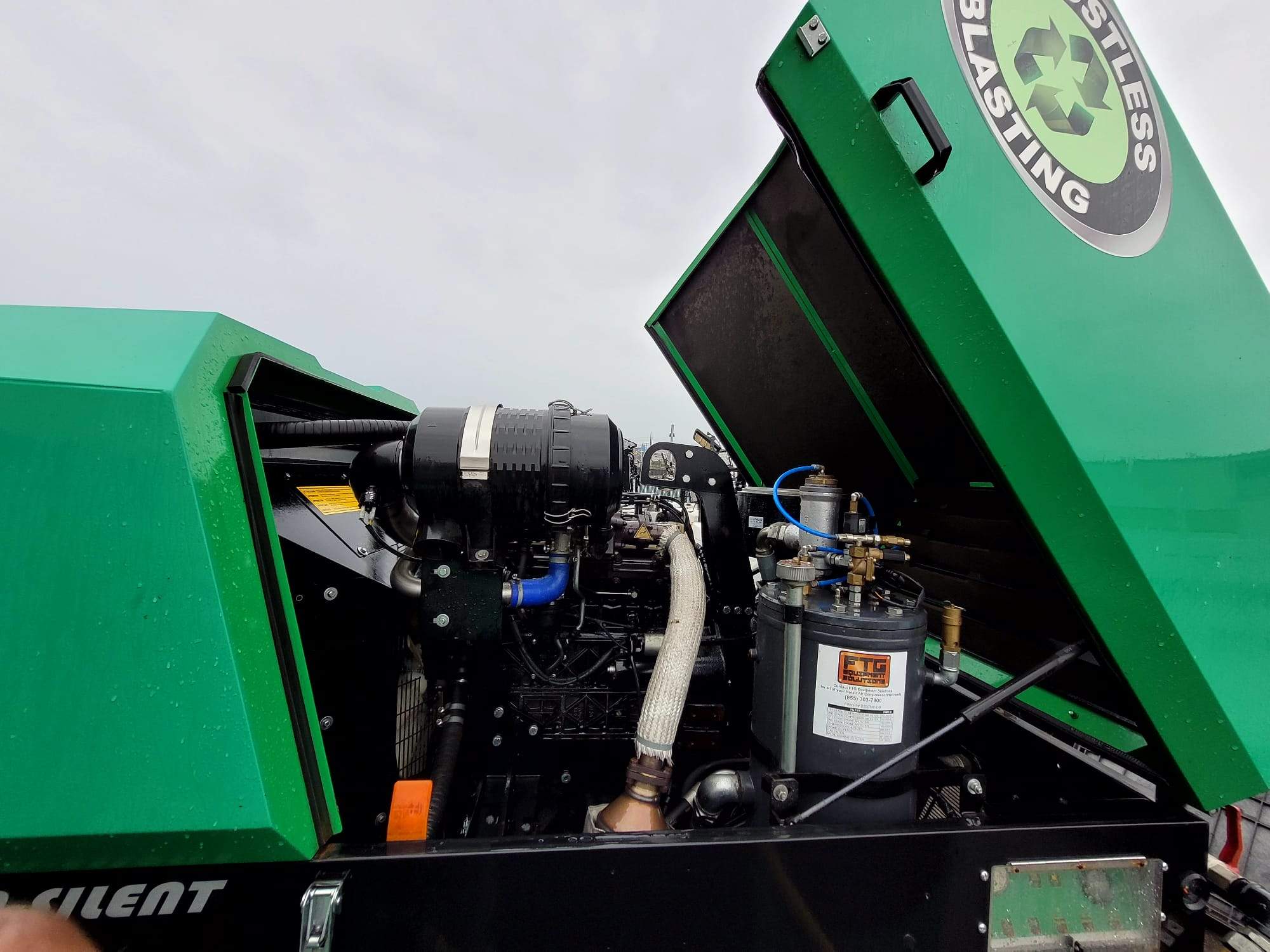 2018 Dustless Blasting DB800M Unit with Air Compressor and Trailer