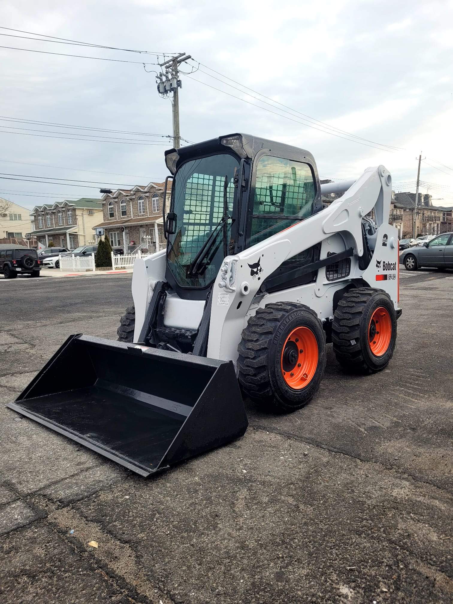 2016 Bobcat S740 Skid Steer -3,700 Hours