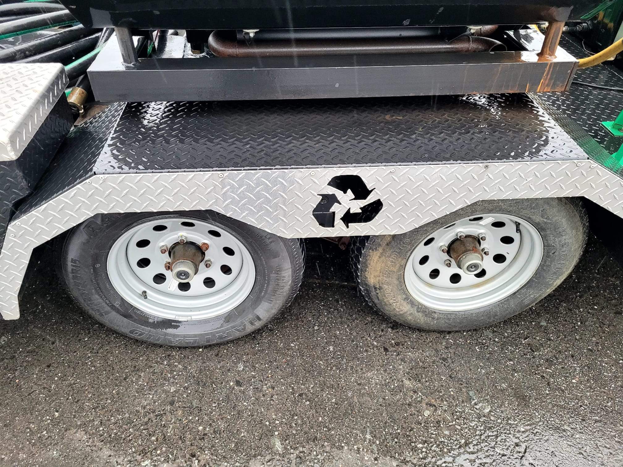 2018 Dustless Blasting DB800M Unit with Air Compressor and Trailer