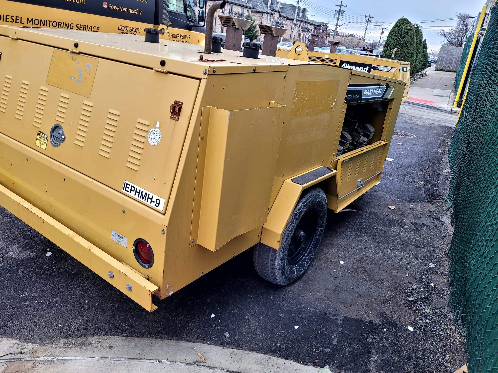 2011 Allmand Maxi Heat MH1000 Portable Heater-Hours: 5,589