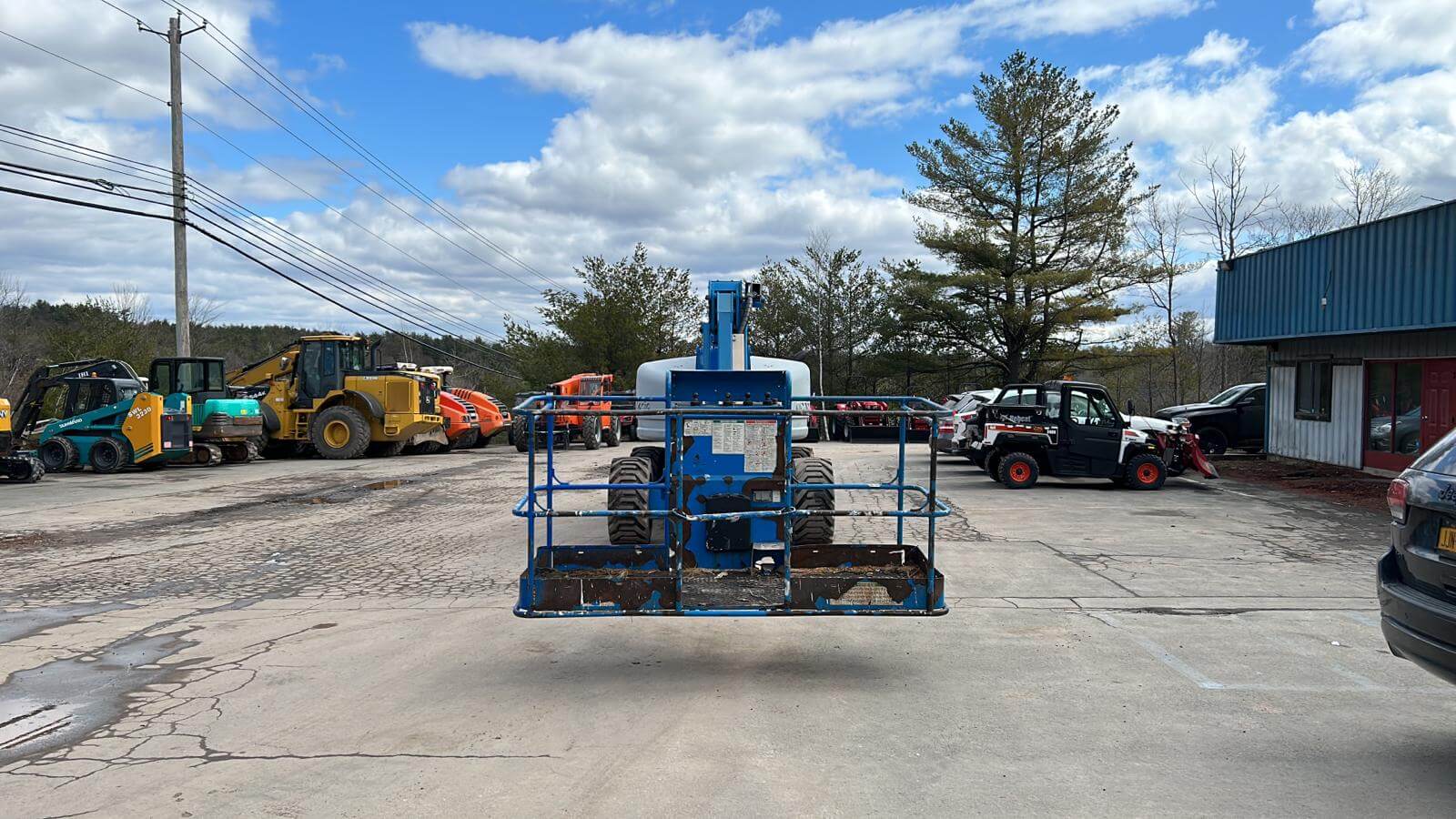 2013 Genie X80/60 Articulating Boom Lift