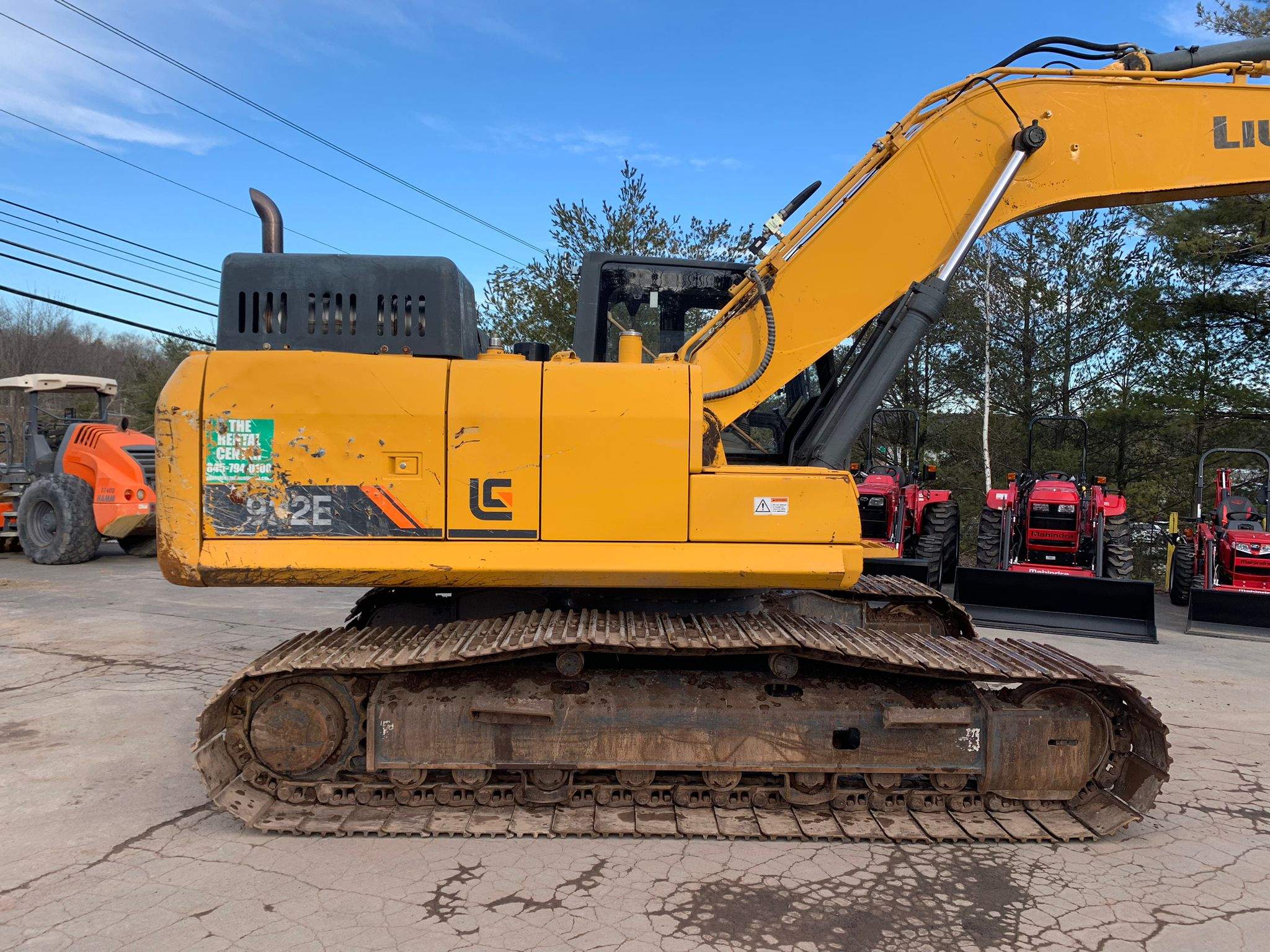2017 LiuGong 922E Excavator