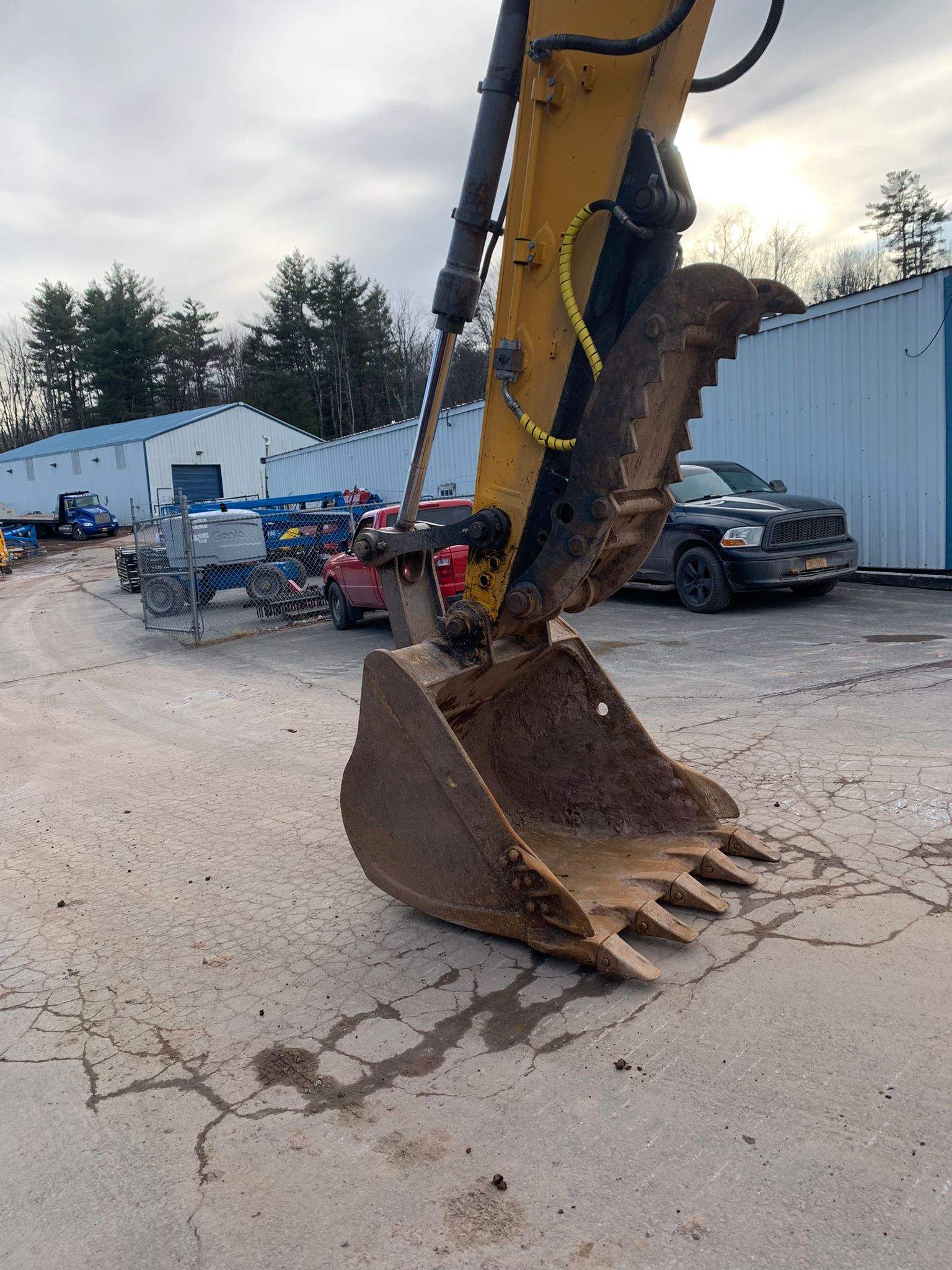 2017 LiuGong 922E Excavator