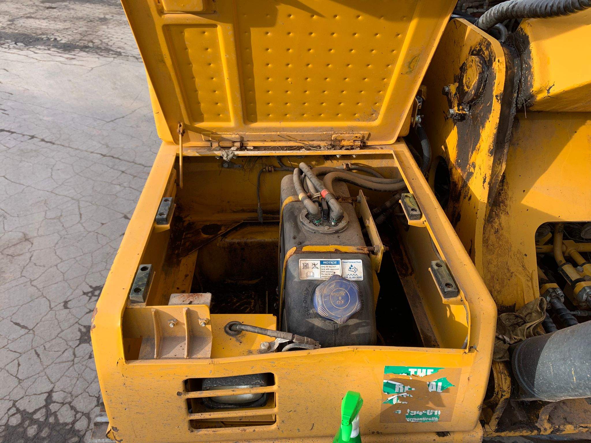 2017 LiuGong 922E Excavator