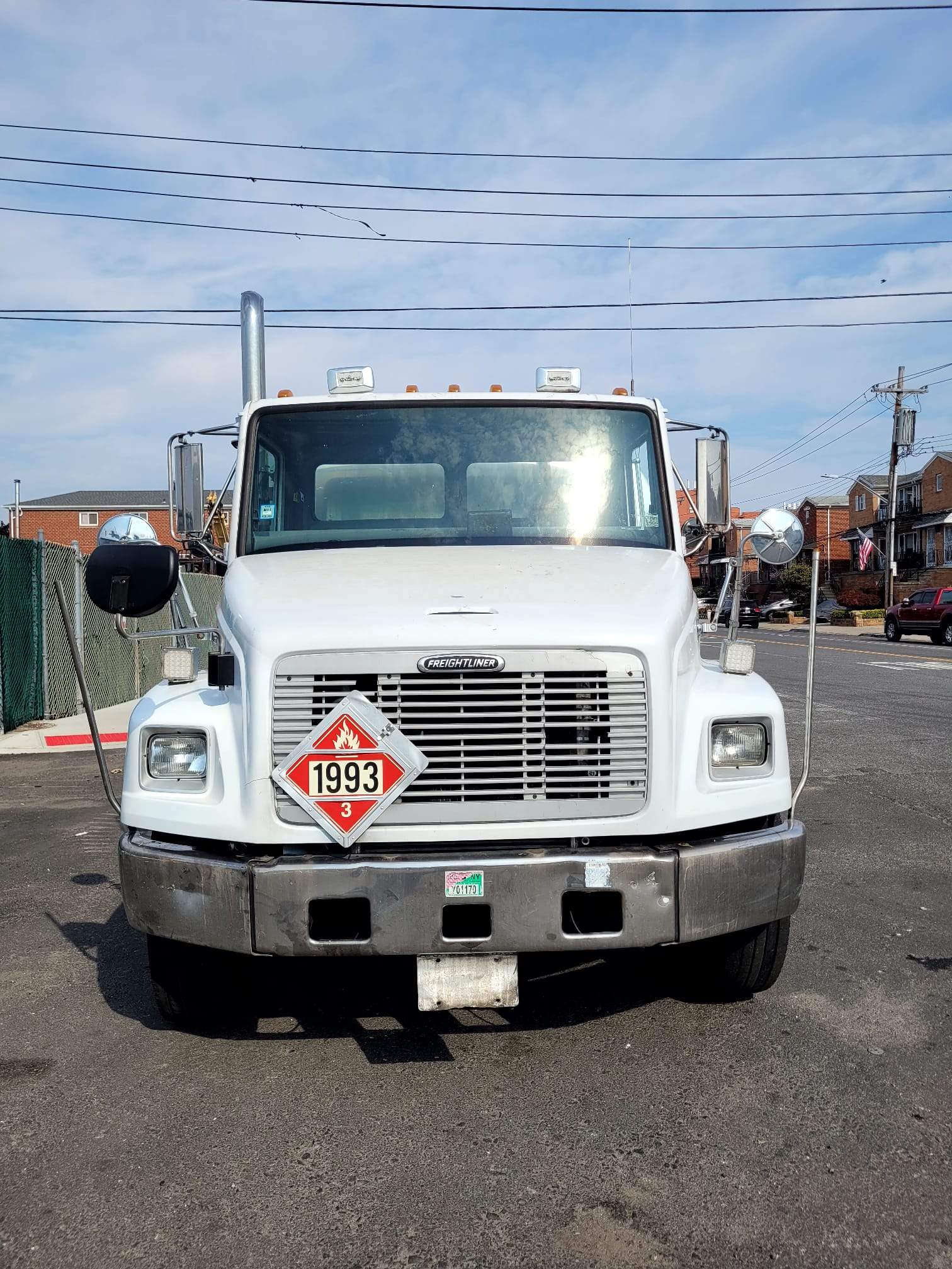 2002 Freightliner FL70 2,800 Gal Fuel/Oil Delivery Truck