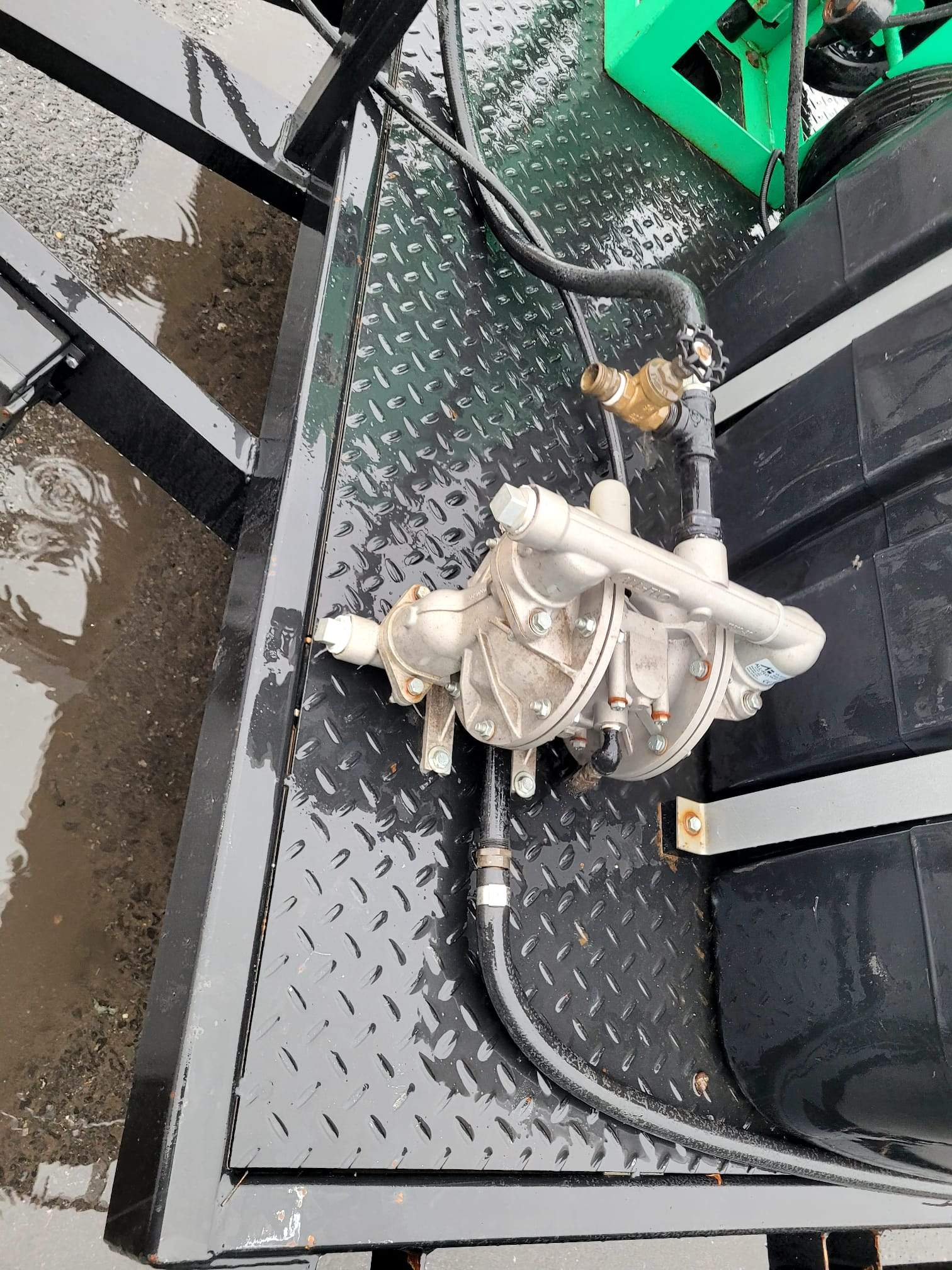 2018 Dustless Blasting DB800M Unit with Air Compressor and Trailer