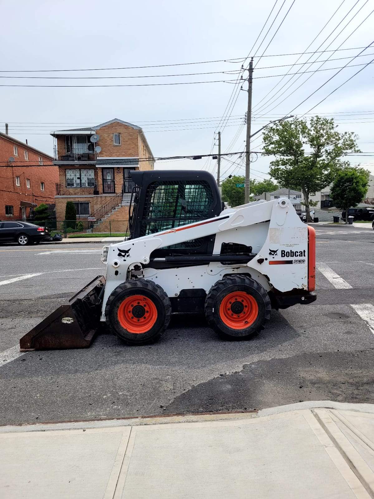 2013 Bobcat S630 Skid Steer