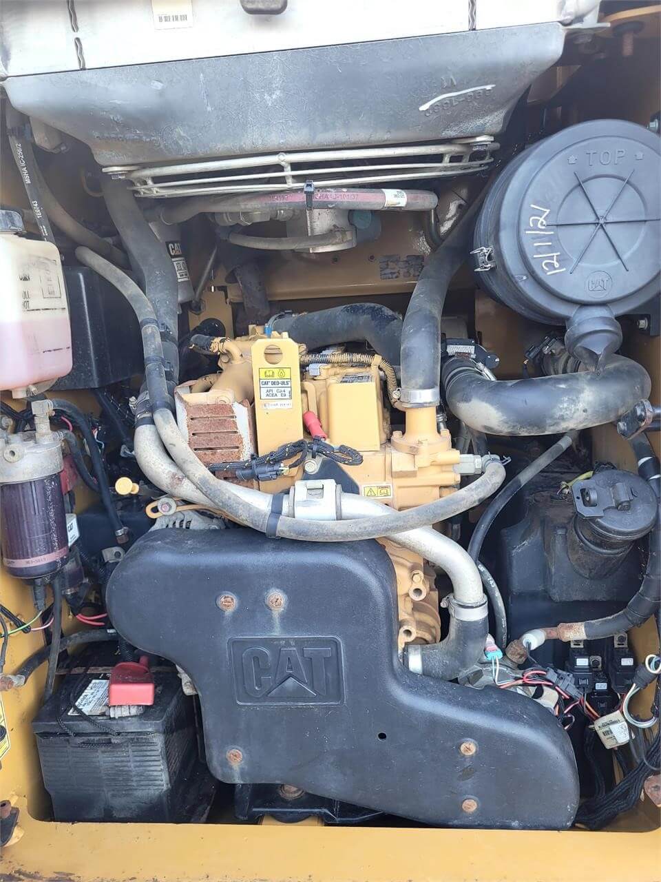 2015 Caterpillar 246D Skid Steer