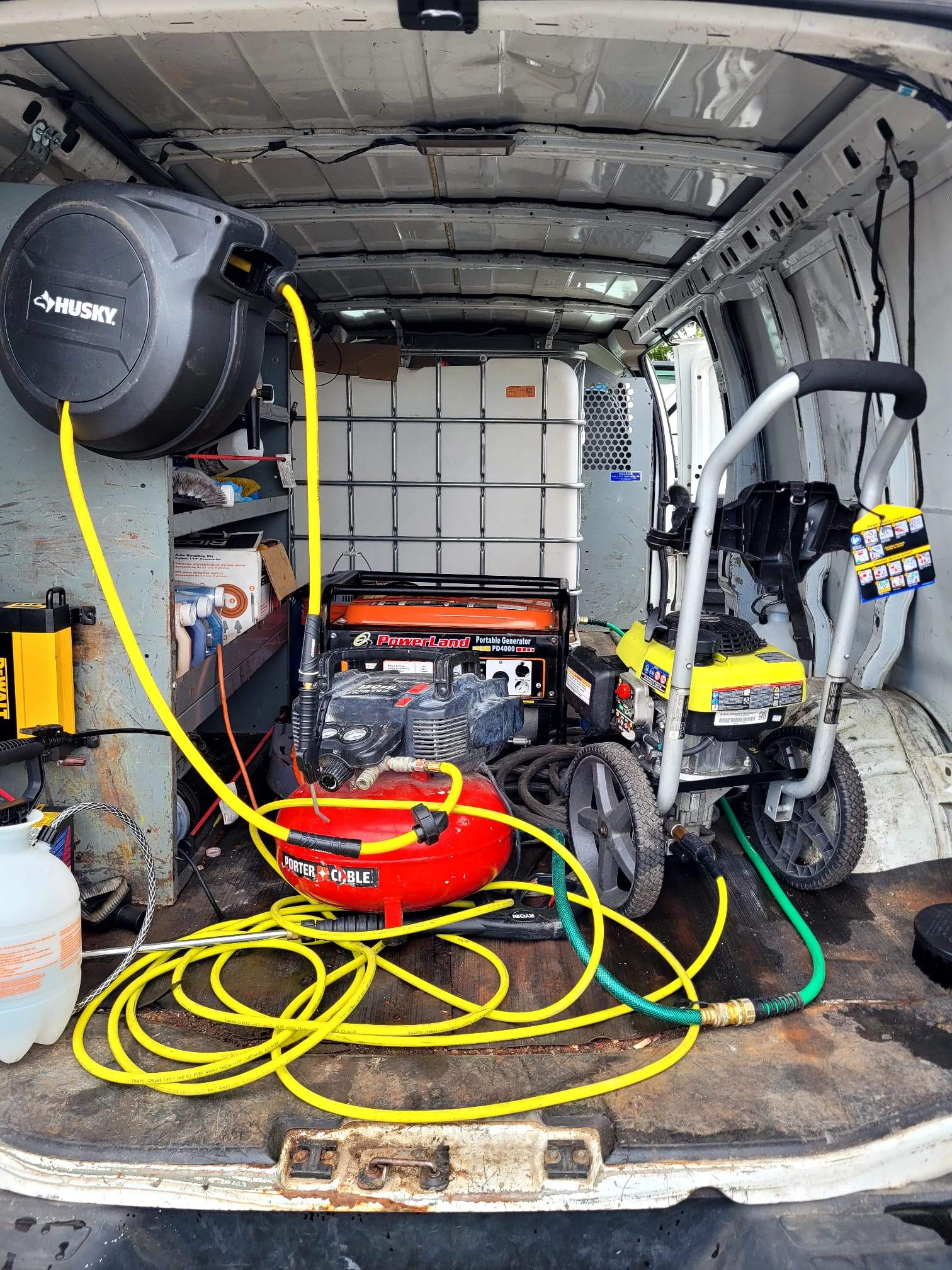 2004 Chevrolet Express 3600 Cargo Van /Mobile Wash