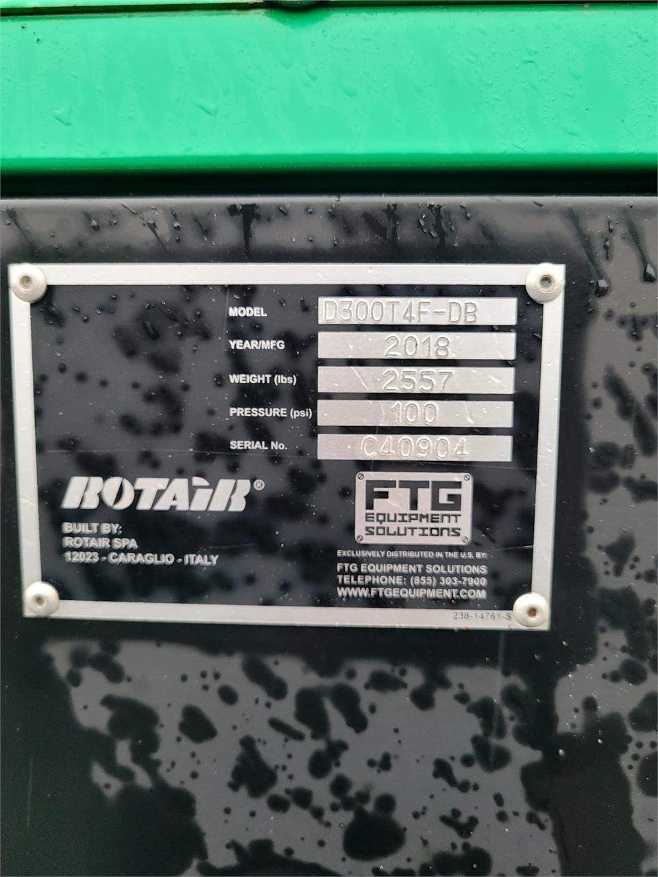 2018 Dustless Blasting DB800M Unit with Air Compressor and Trailer