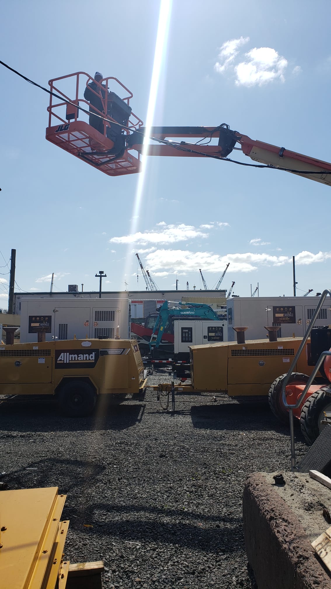 2014 JLG 600AJ Articulating Boom Lift