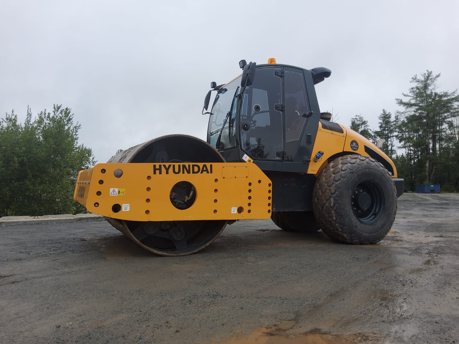 2021 Hyundai HR140C Single Drum Roller