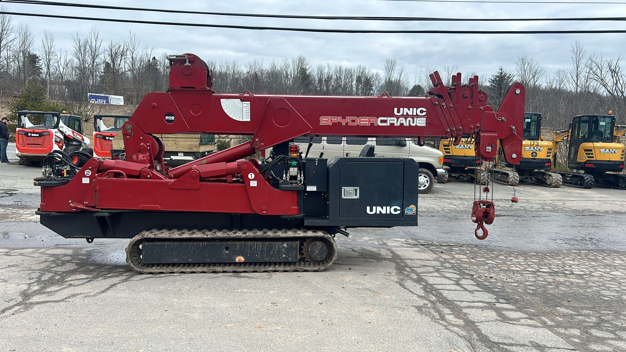 UNIC Spyder URW506C4U Mini-Crawler Crane – Good Eye Equipment