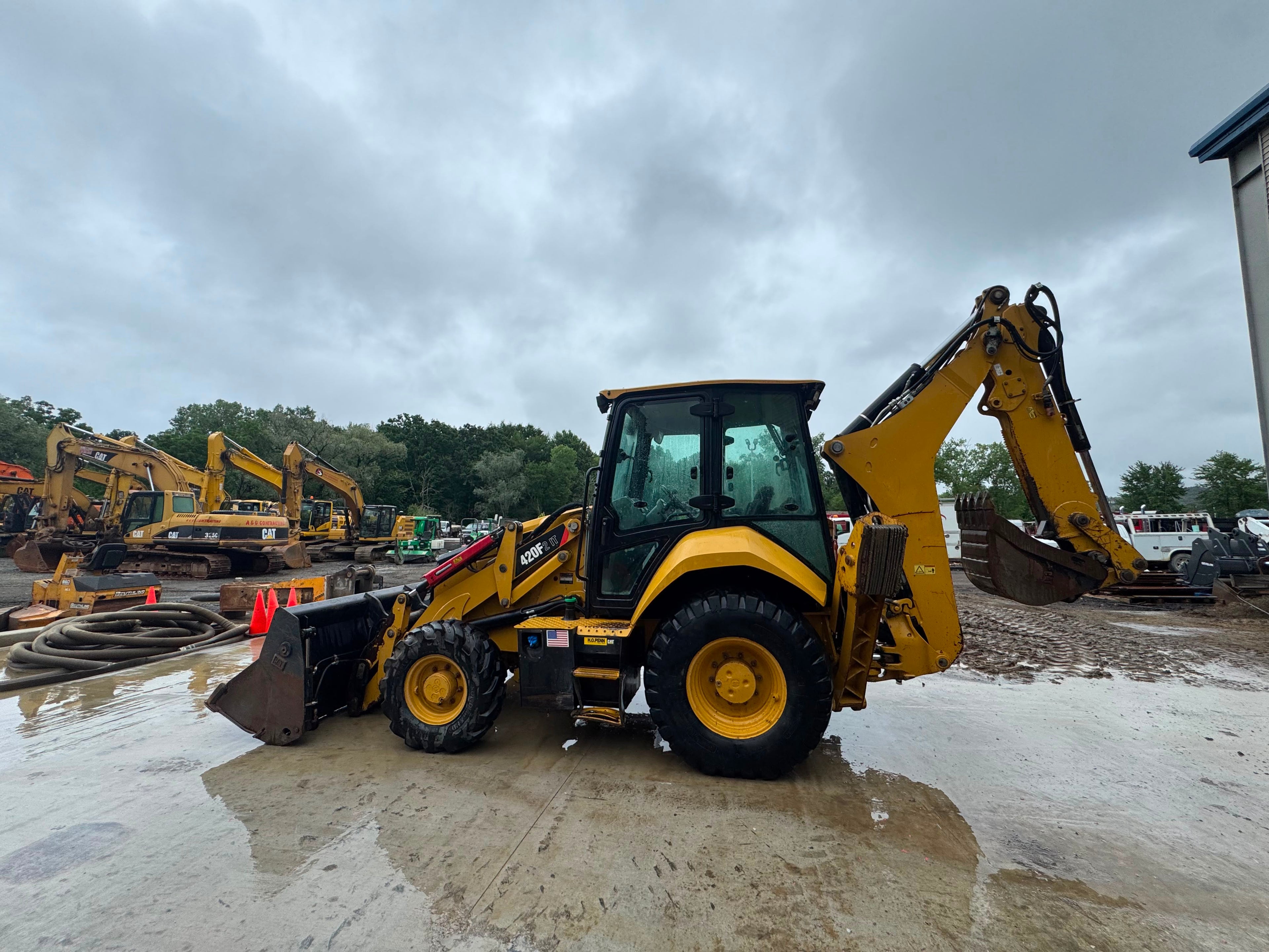 2015 CAT 420F2IT Backhoe Loader