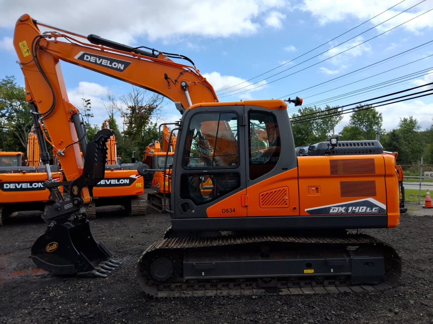 2026 Develon DX140LC-7 Excavator