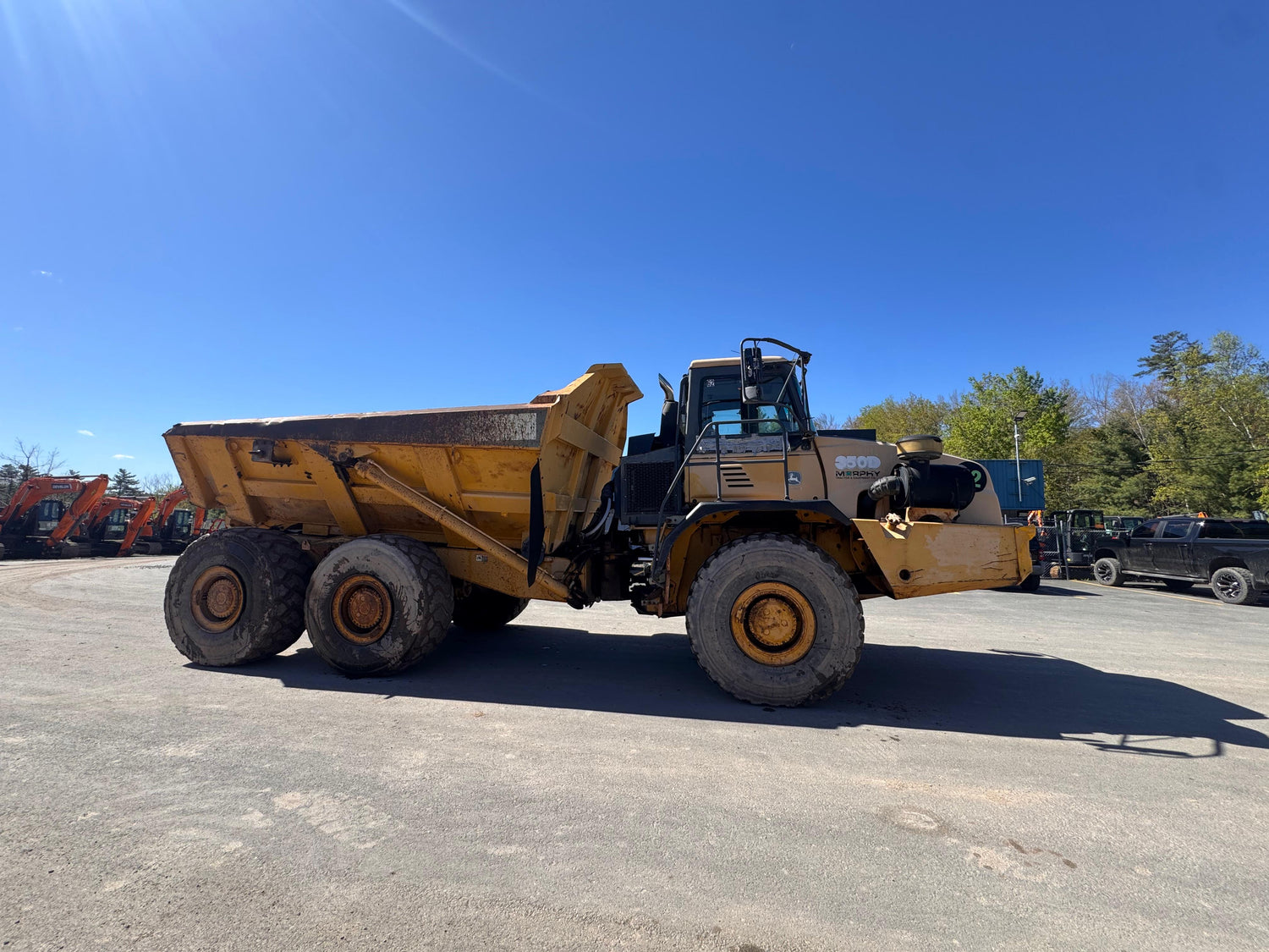 2004 John Deere 350D Dump Truck