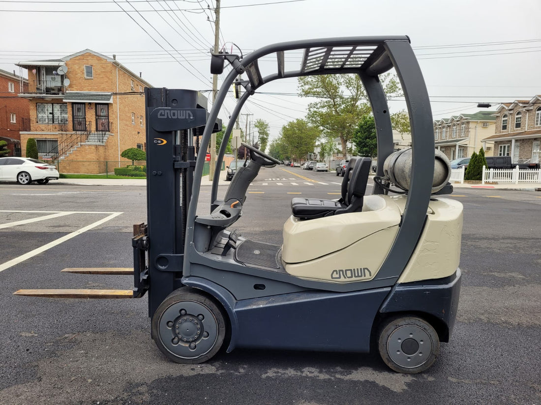 Crown C-5 1000-40 Forklift