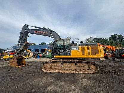2019 John Deere 350G Excavator