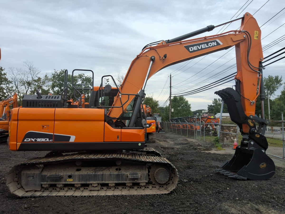 2026 Develon DX180LC-5-US30 Excavator