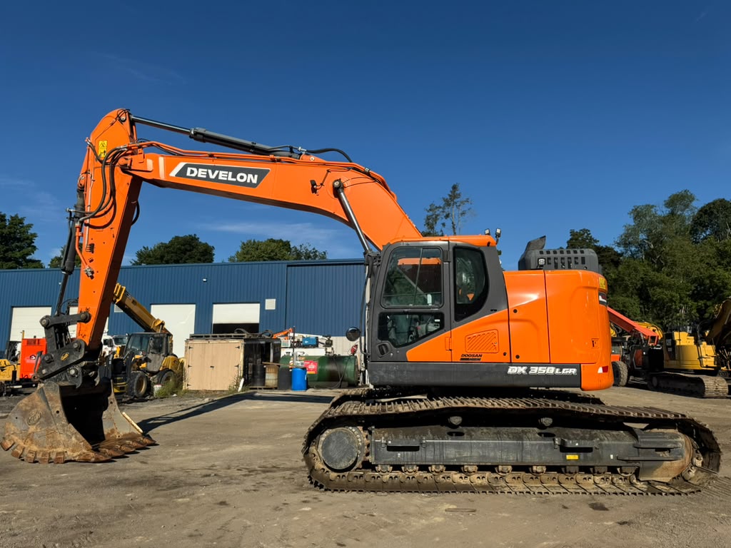 2025 Develon DX350LCR-7 Excavator