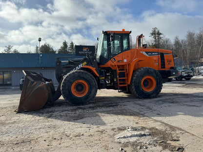2020 Doosan DL300-5 Wheel Loader