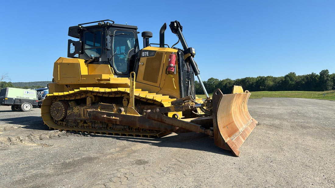 2016 Caterpillar D7E LGP Bull Dozer