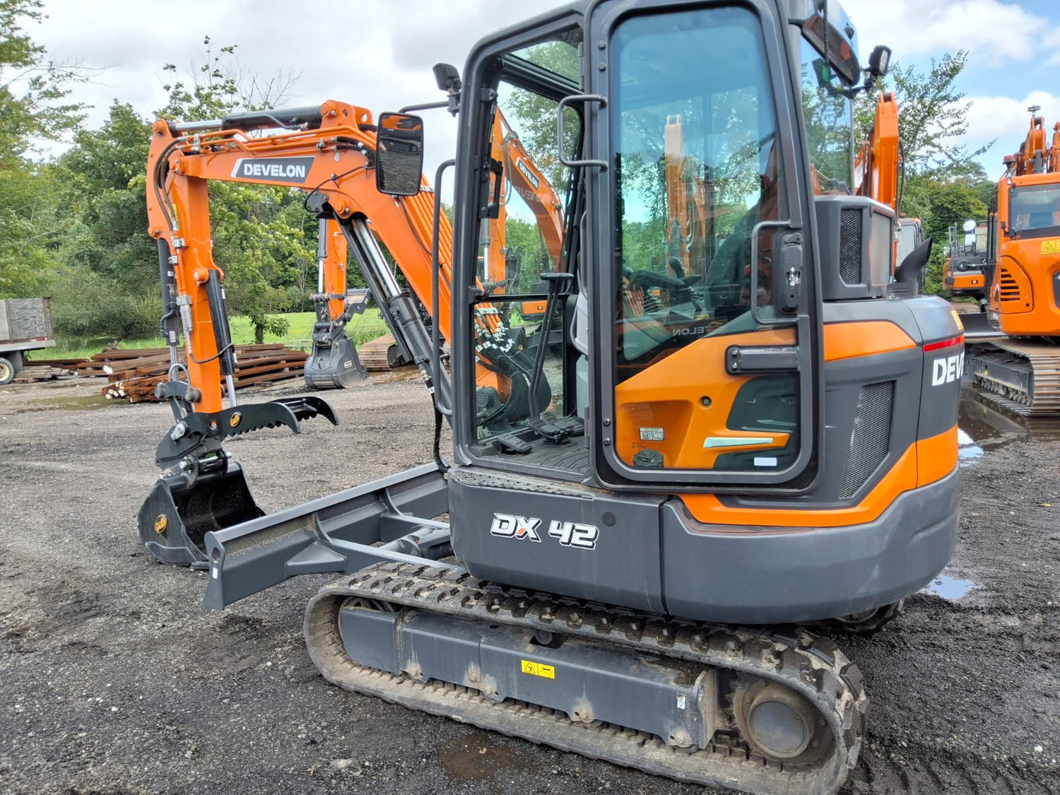 2026 Develon DX42-7-US40 Mini Excavator