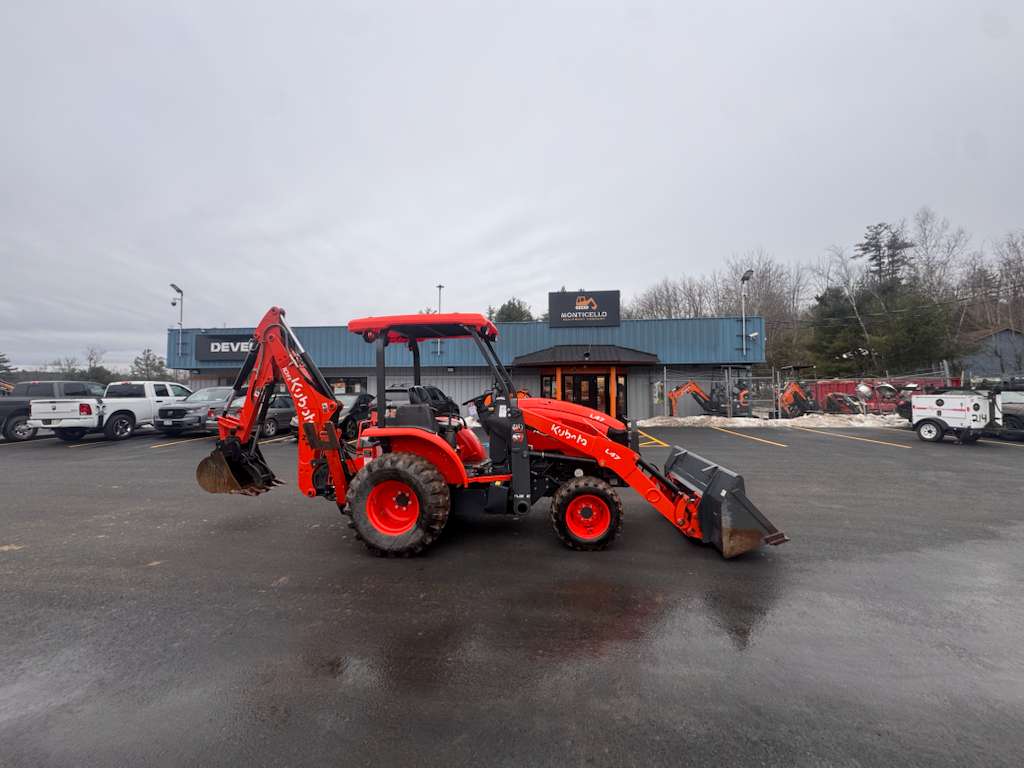 2023 Kubota L47 Loader backhoe-Hours: 375
