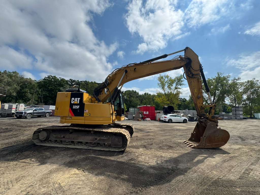 2018 CAT 325F LCR Excavator