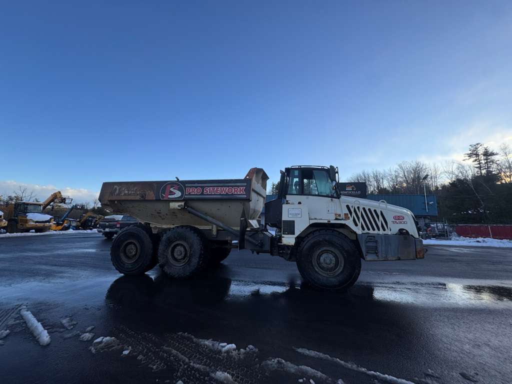 2011 Terex TA300 Articulated Dump Truck (off highway)