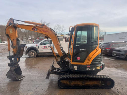 2017 Hyundai Roblex 35Z-9A Mini Excavator