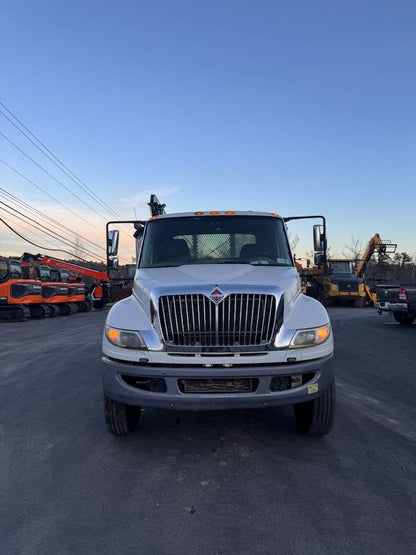 2016 International Durastar 4300 Mechanic Service/Utility Truck with Crane
