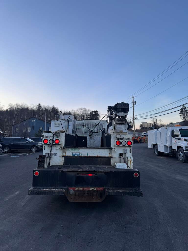 2016 International Durastar 4300 Mechanic Service/Utility Truck with Crane