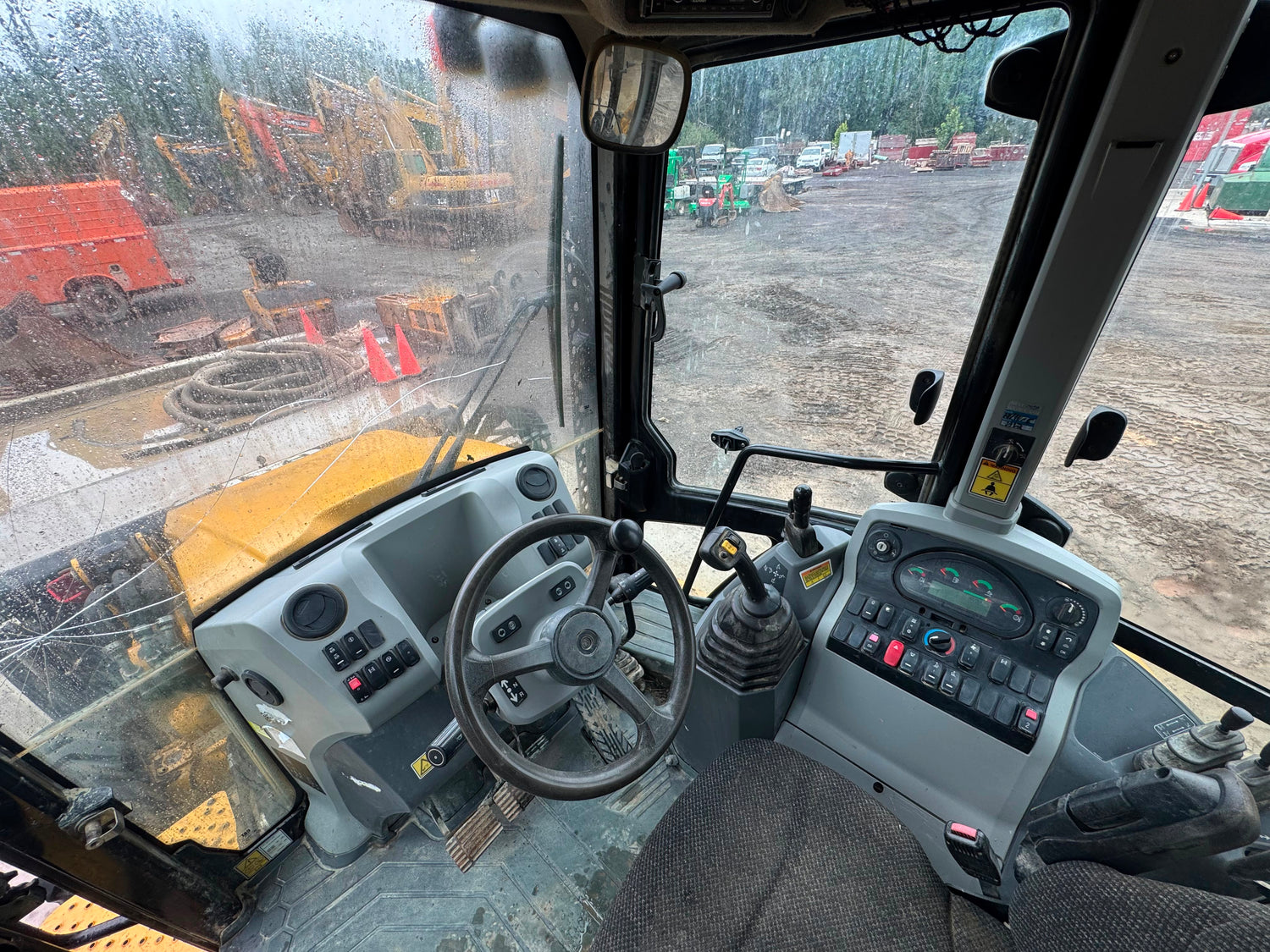2015 CAT 420F2IT Backhoe Loader