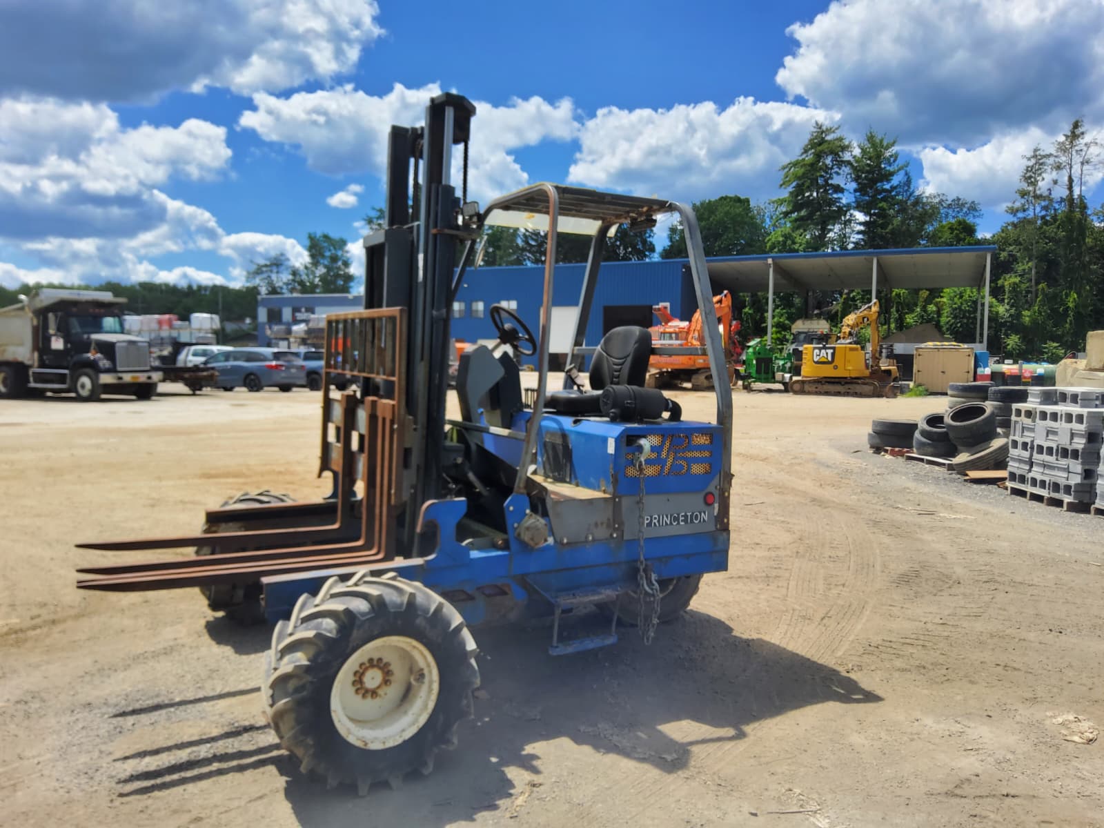 2004 Volvo VHD Flatbed with Princeton PB50 Truck Mounted Forklift