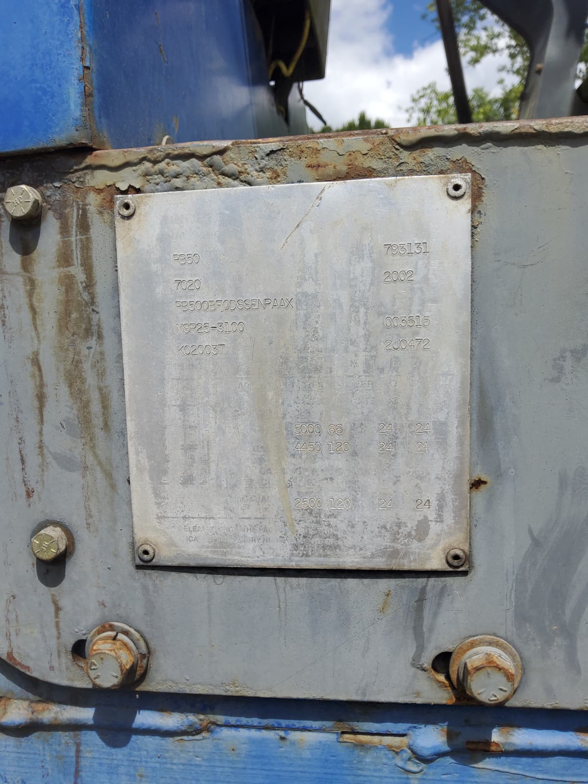 2004 Volvo VHD Flatbed with Princeton PB50 Truck Mounted Forklift