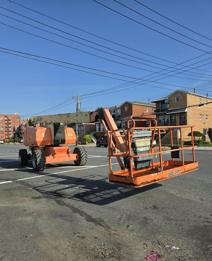 2014 JLG 800AJ Articulating Boom Lift