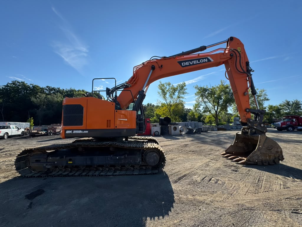 2025 Develon DX350LCR-7 Excavator