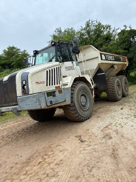 2011 Terex TA300 Articulated Dump Truck (off highway)