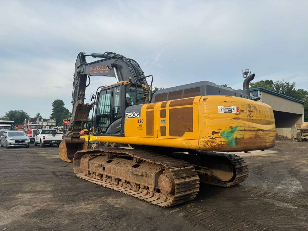 2019 John Deere 350G Excavator