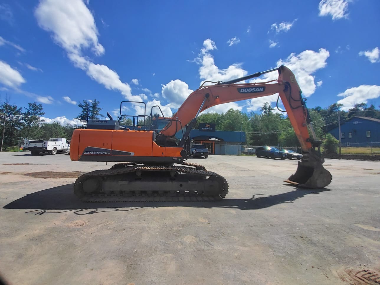 2020 Doosan DX255LC-5 Excavator