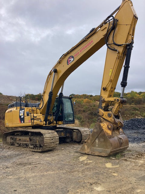 2015 Caterpillar 349FL Hydraulic Excavator