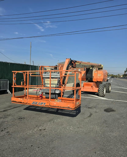2014 JLG 800AJ Articulating Boom Lift