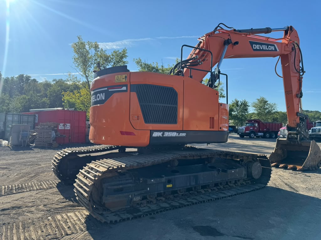 2025 Develon DX350LCR-7 Excavator