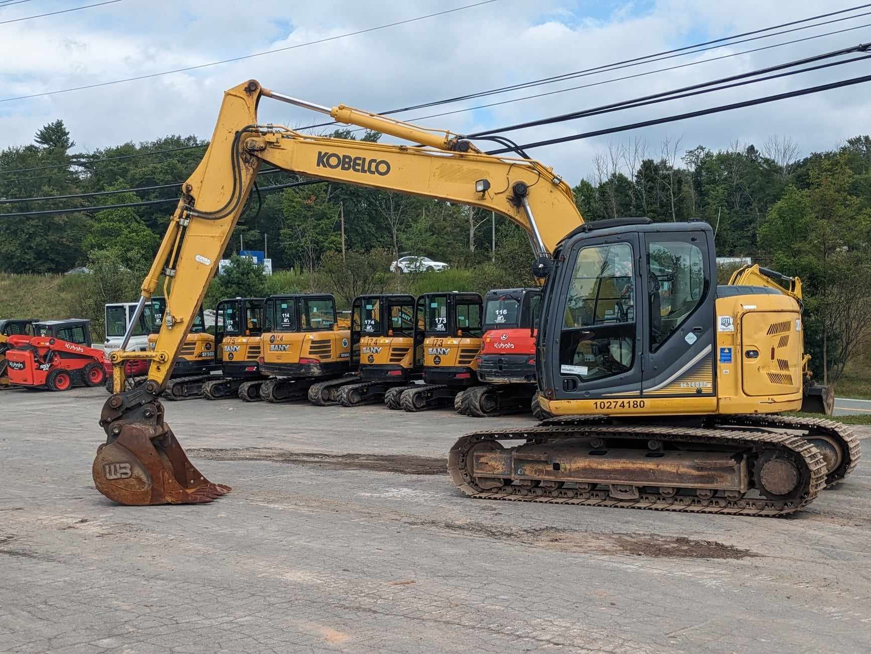 2016 Kobelco Sk140SRLC-3 Excavator